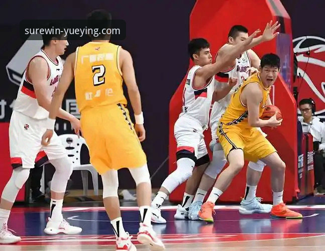 悦盈体育官方app安卓版 揭秘CBA季后赛8强诞生背后的秘密:山西2-0横扫青岛的激情夜